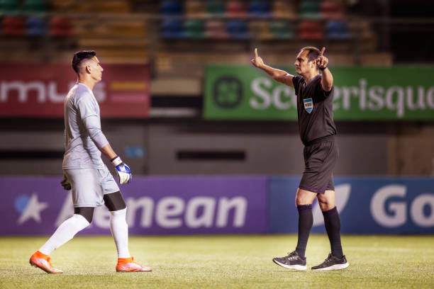 时更换主教 时更换主教