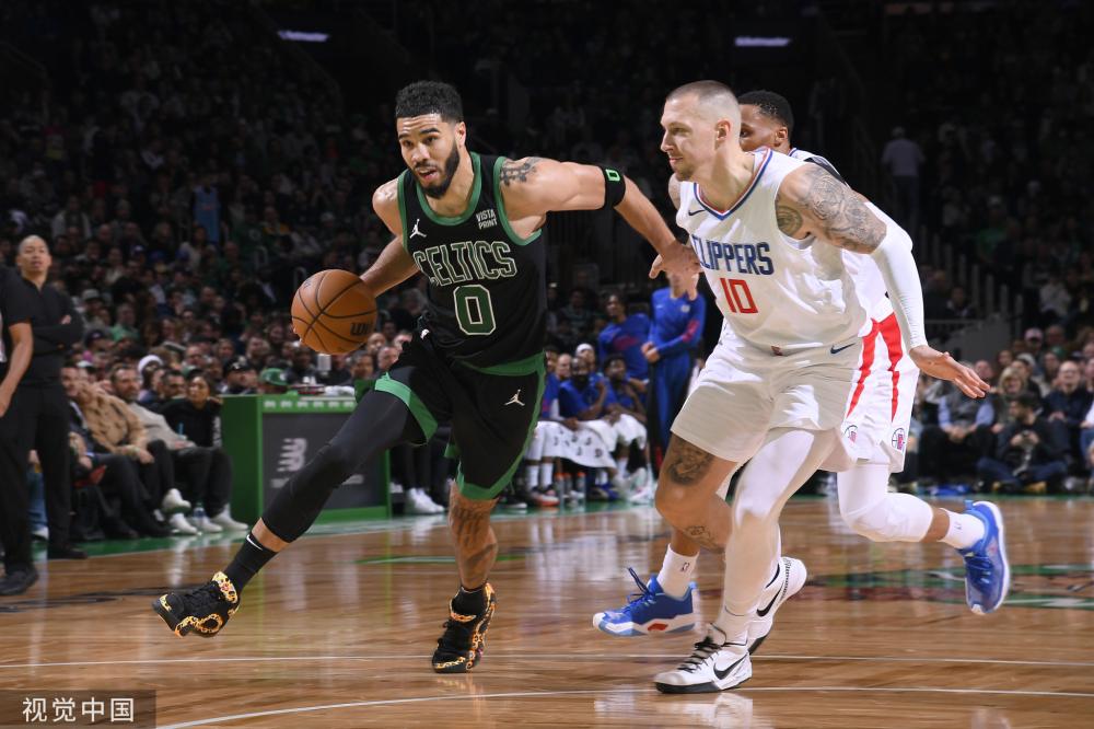 南仍在疗伤 南仍在疗伤